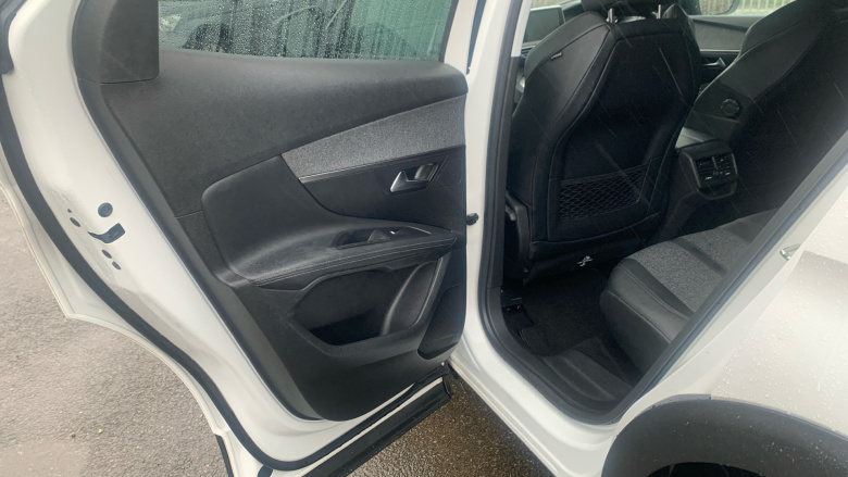 Peugeot 3008 1.5 BlueHDi Allure 5dr Diesel Estate